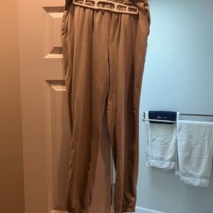 Vuori Beige Boyfriend Joggers